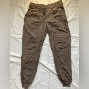 Lululemon Studio Pants in grey/ purple size 8